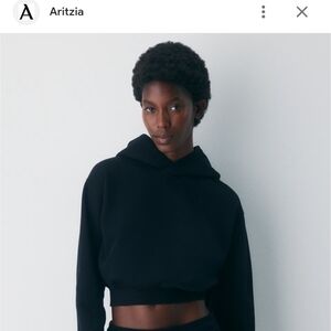TNA Aritzia Cozy Sweatfleece Perfect Crop Hoodie - Size Small Like New
